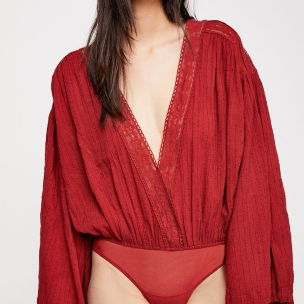 NWT Intimately Free People Drape Front Puff Sleeve Bodysuit Size Small